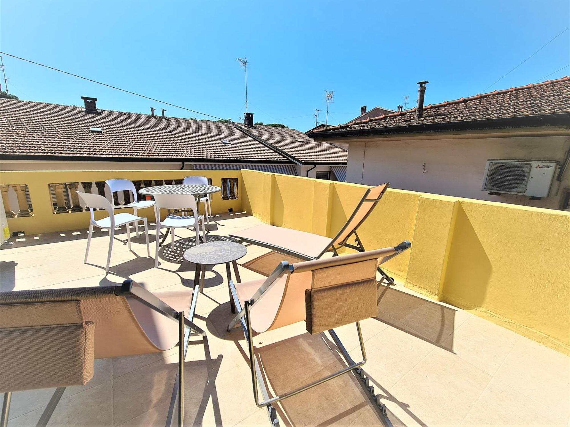 Allegra Viareggio Appartamento & Affittacamere Guest House ภายนอก รูปภาพ