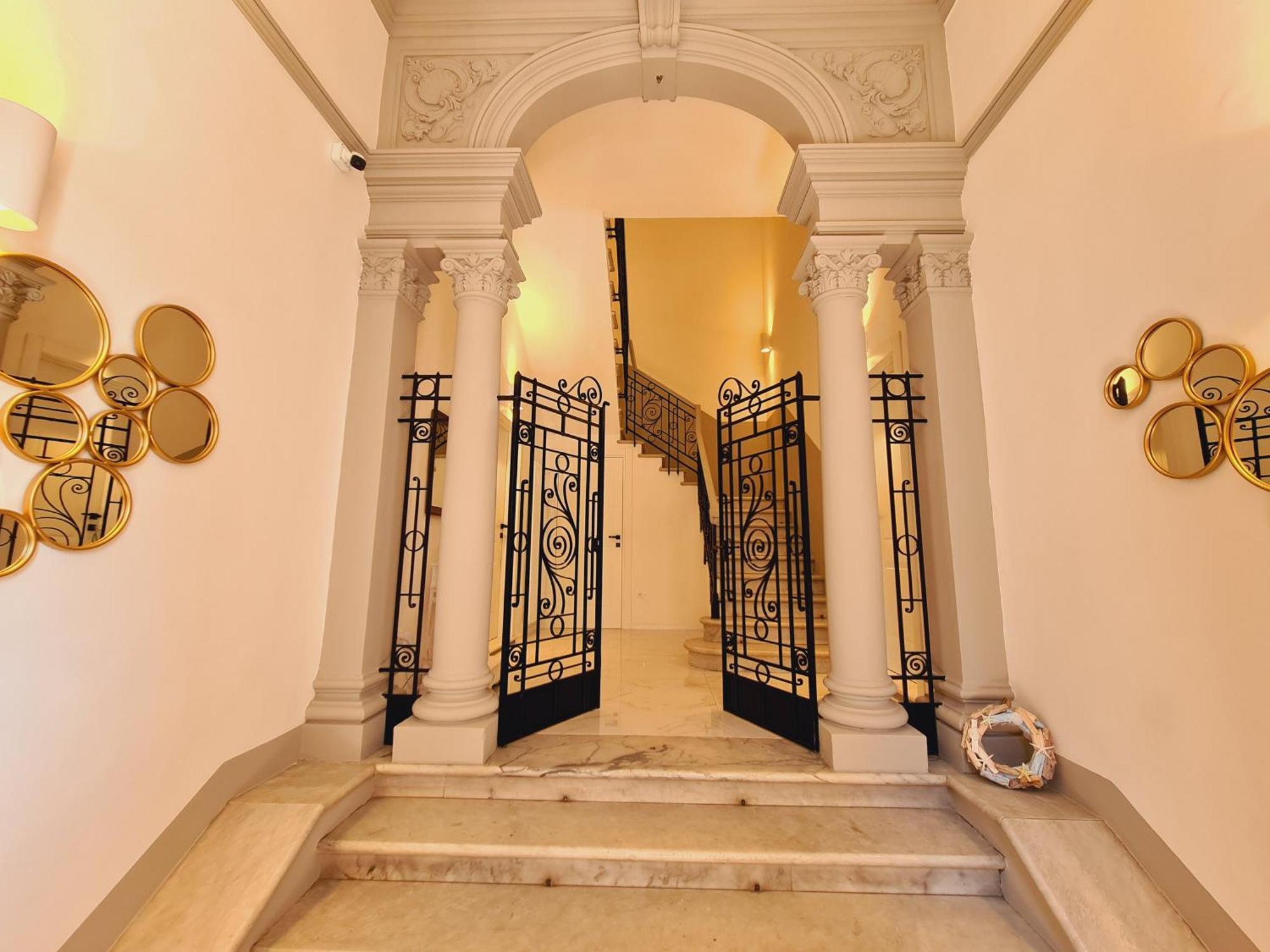 Allegra Viareggio Appartamento & Affittacamere Guest House ภายนอก รูปภาพ